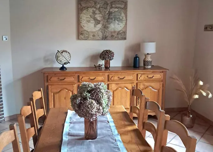 펜션 A La Ferme L'ecrin De Campagne Thiembronne