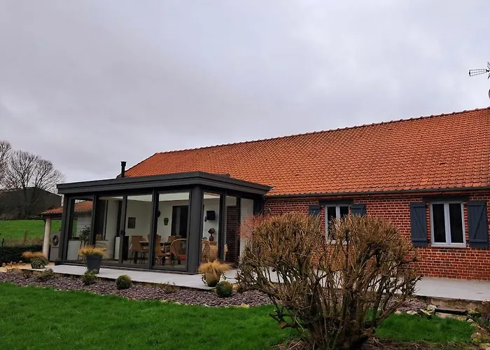 펜션 A La Ferme L'ecrin De Campagne Thiembronne