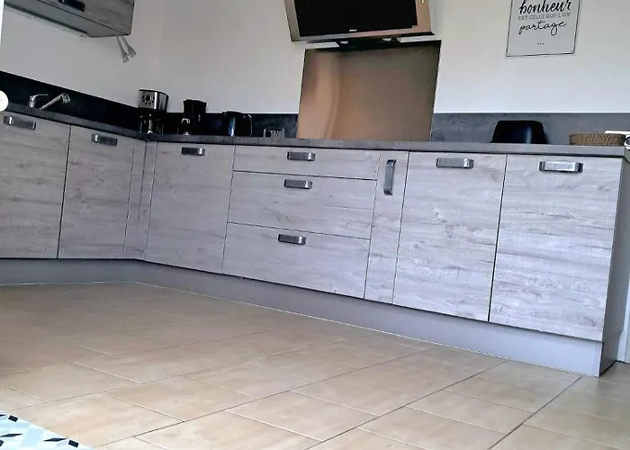 펜션 A La Ferme L'ecrin De Campagne Thiembronne